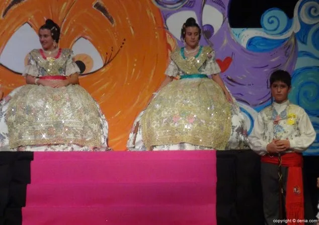 24 Presentación infantil Oeste 2016 maria Nuria y Carlos