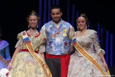 25 Presentación Oeste 2015 – Corte de Honor