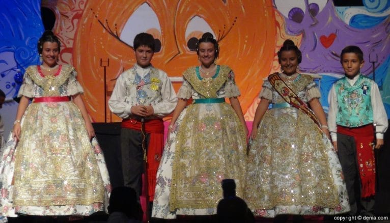 Presentación infantil Oeste 2016 - Imposición de bandas
