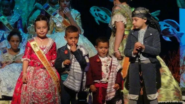 30 Presentación infantil Baix la Mar 2016 Xicalla