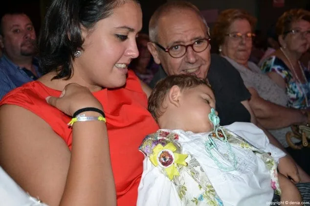 32 Presentación infantil Oeste 2016 Hugo durmiendo