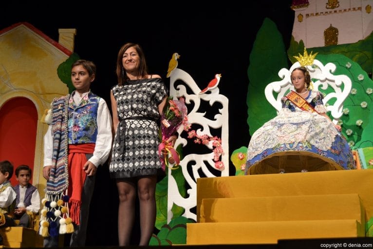 Presentación infantil Darrere del Castell 2016 - Eva Ronda