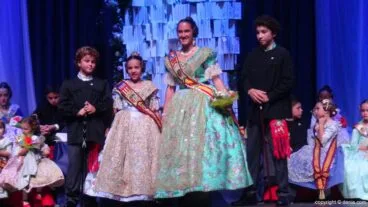 Presentación infantil Falla Centro 2016 – Cargos 2015