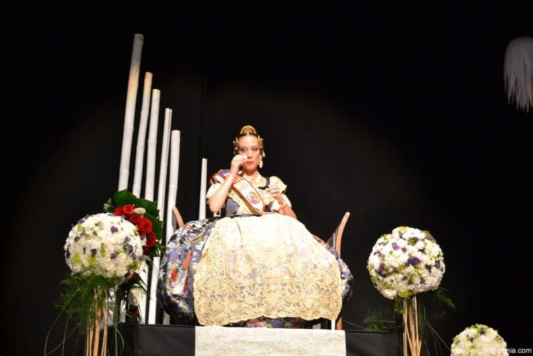 39 Presentación Oeste 2015 - Tania Carrió
