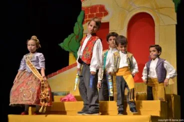 Presentación infantil Darrere del Castell 2016 – Comisión