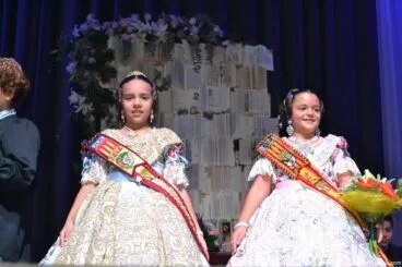 Presentación infantil Falla Centro 2016 – Fallera Mayor Infantil de Dénia
