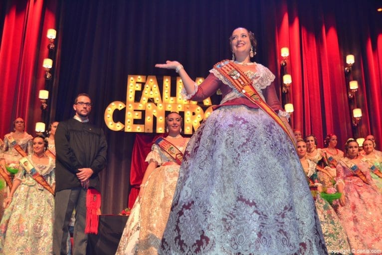 Presentación Falla Centro 2016 - Rocío y Marina
