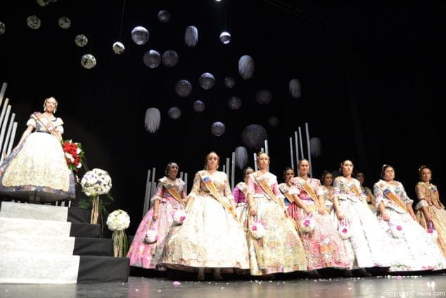 53 Presentación Oeste 2015 Corte de honor