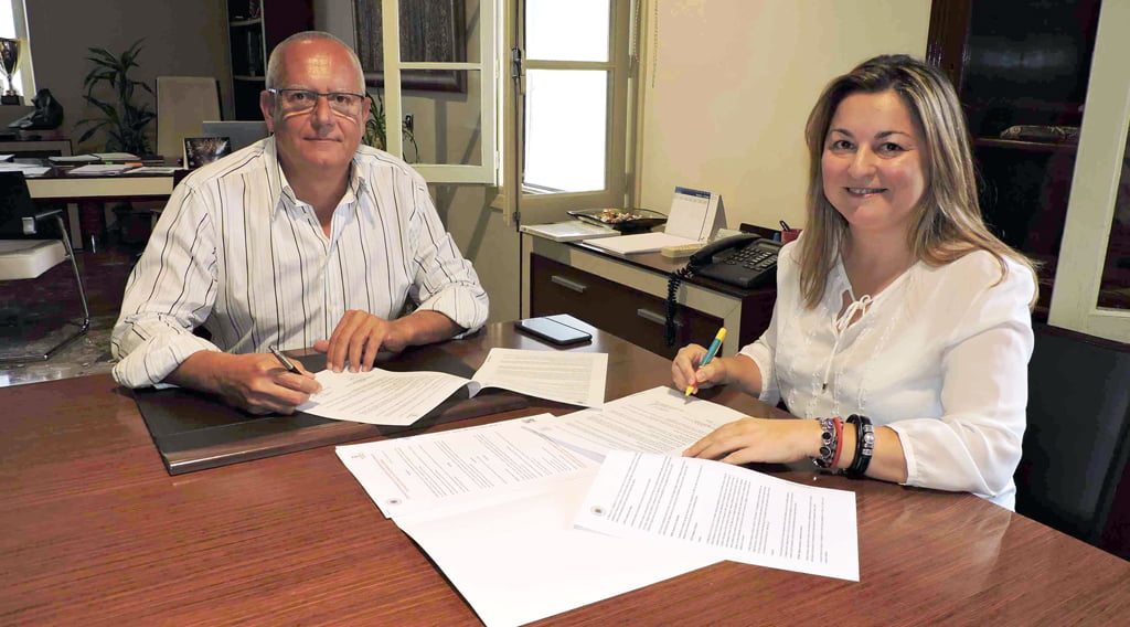 Acuerdo de cooperación educativa entre el Ayuntamiento y la UNED