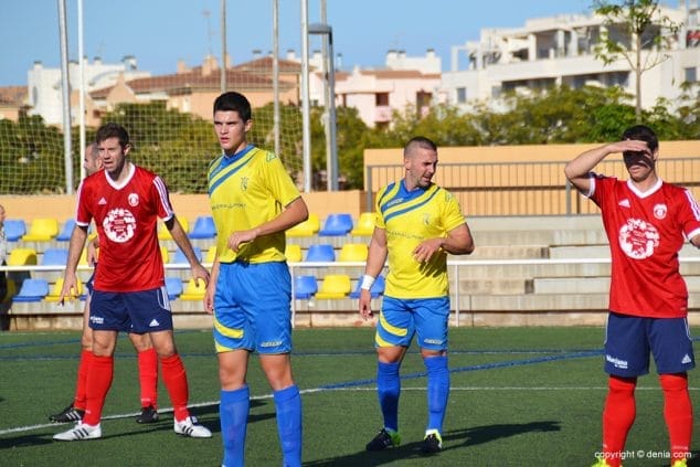 Alberto Morera esperant un centre