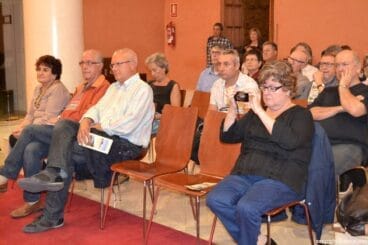 Asistentes a la presentación de las rutas literarias ‘María Ibars’