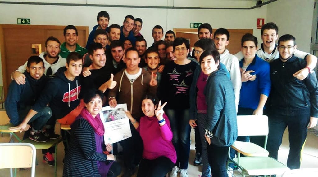 Charla de APROSDECO en los institutos de Dénia