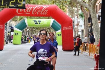 Cris Ivars entrando en meta