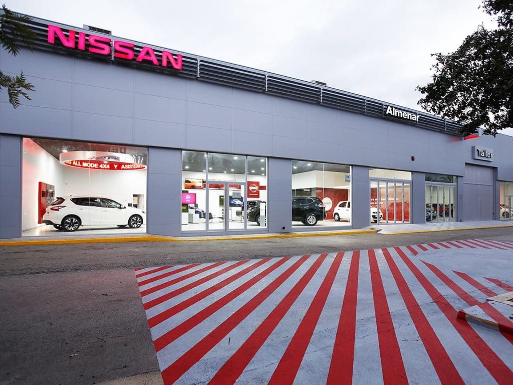 Grupo Almenar inaugura el nuevo concesionario oficial Nissan en Dénia 2 Fachada Nissan Almenar Dénia