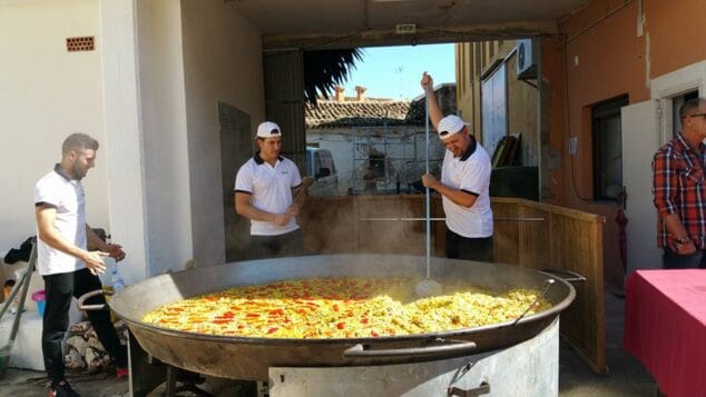 Paella gigante en La Xara