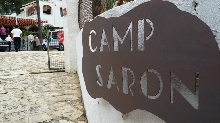 Placa conmemorativa Camp Saron