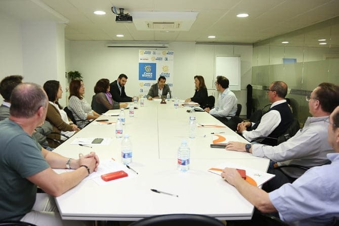 Reunión del diputado Dolón con Aehtma