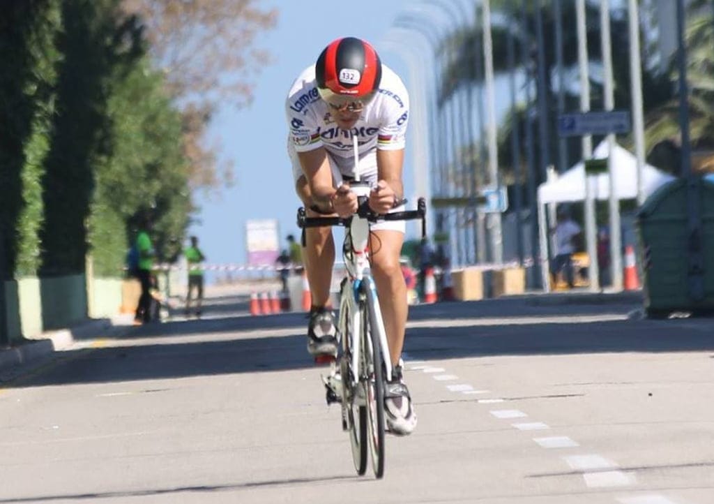 El dianense Víctor Contrí logró acabar el “II Ican Gandía” tras más de 12 horas de competición 2 Víctor Contri en el segmento ciclista