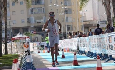 Víctor Contri en el segmento de carrera a pie