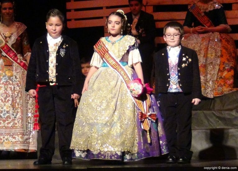 Presentación infantil falla Diana 2016 - Comisión infantil
