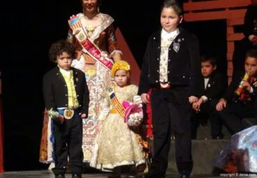Presentación infantil falla Diana 2016 – Comisión infantil