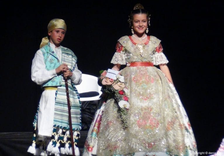 25 Presentación infantil Port Rotes - Mar y Alejandro