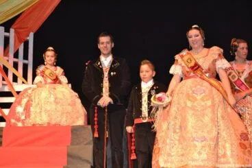Presentación infantil falla Diana 2016 – Cargos falla Diana