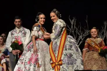 58 Presentación Camp Roig 2016 – Pleitesía de las falleras mayores de Dénia