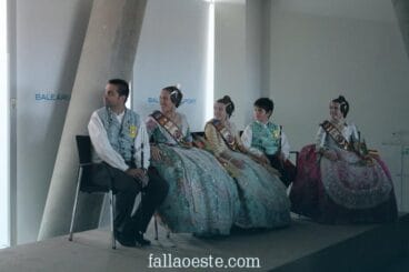 Acto de presentación de bocetos en el Oeste