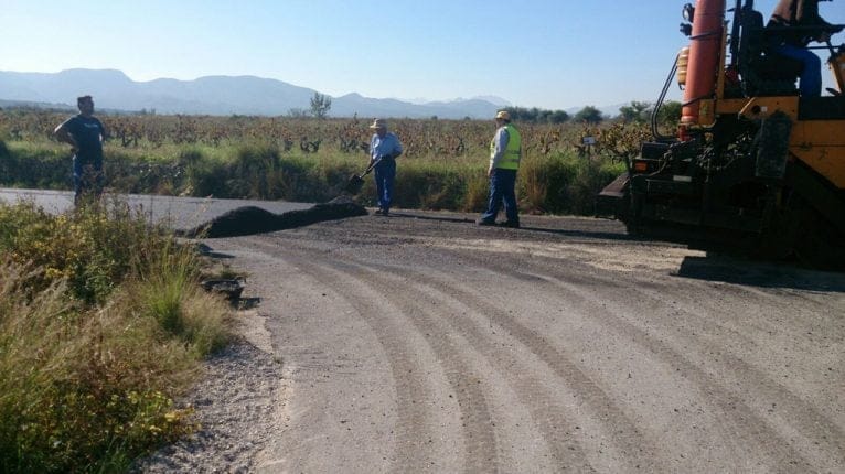 Asfaltado de calles y caminos en Jesús Pobre