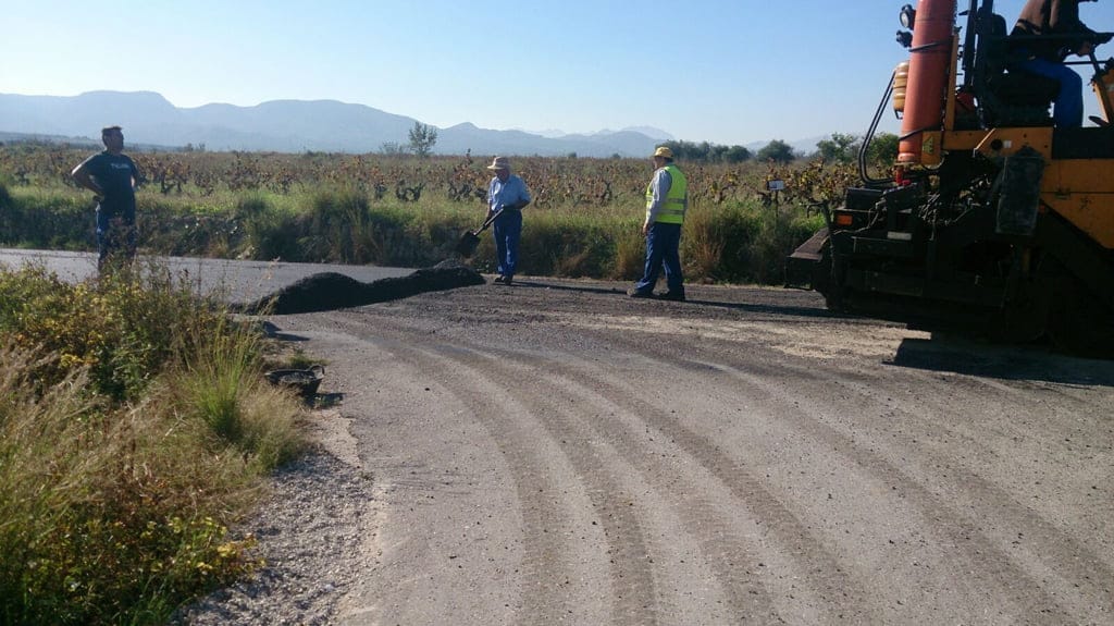 Asfaltado de calles y caminos en Jesús Pobre