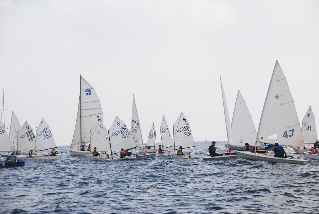 Barcos en el Trofeo de Otoño de Dénia
