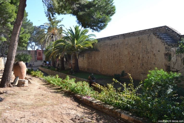 Castell de Dénia - acceso