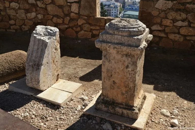 Castillo de Dénia - restos