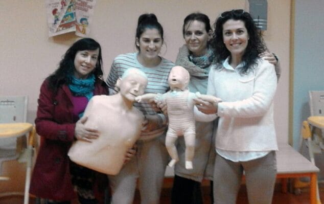 Curso sobre primeros auxilios en LEscoleta