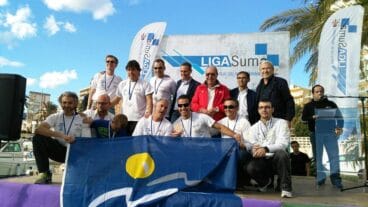 Los veteranos del C Rem Dénia en el podio