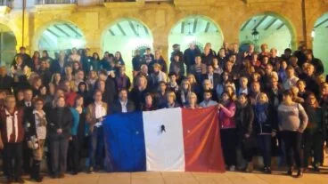Manifestació a Dénia contra els atacs de París