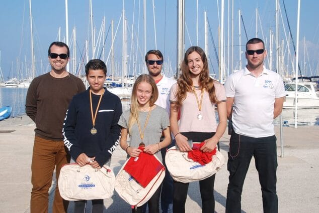 Podio del Trofeo Otoño de vela ligera