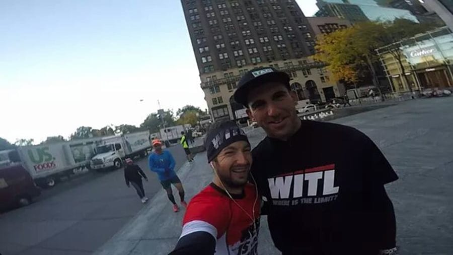 Álex con su admirado Josef Ajram