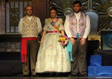 Presentación Les Roques – Corte de honor