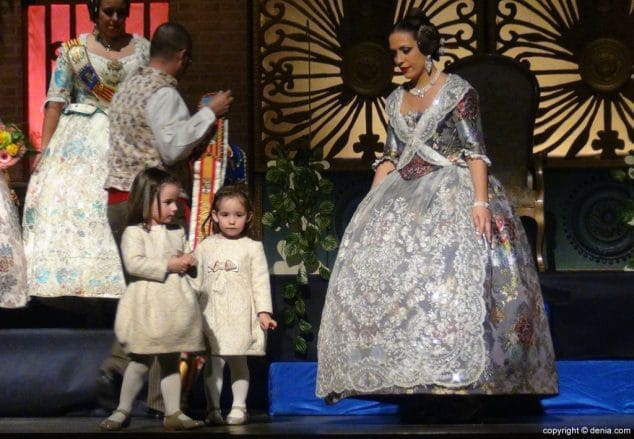 30 Presentación Les Roques Imposición de banda