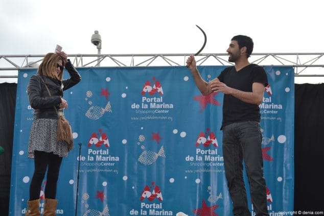 32 Papá Noel en Portal de la Marina Mago