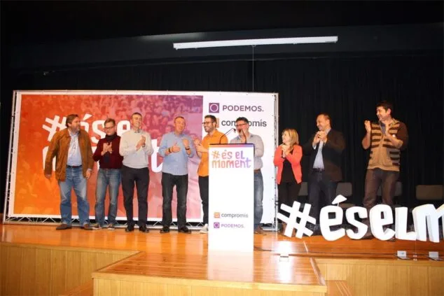 Acto comarcal Compromís Podem en Dénia