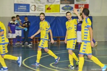 Curro agradece la asistencia de Llopis