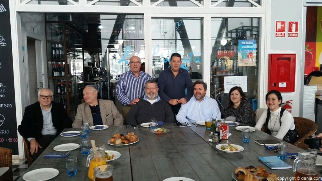Desayuno navideño Compromís