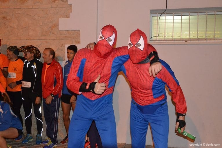 Dos Spiderman en Ondara