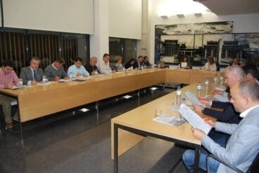 Junta de CEDMA en Marina Salud