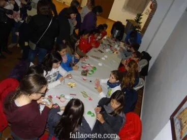 La xicalla del Oeste en el taller de Navidad