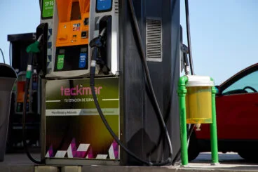 Surtidor en Gasolineras Teckmar