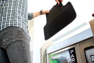 Última tecnología en limpieza de coches en Dénia – Gasolineras Teckmar